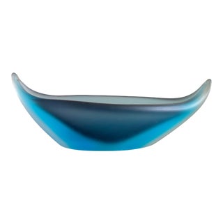 Flavio Poli for Seguso Frosted Murano Glass Sommerso Gondola Bowl For Sale