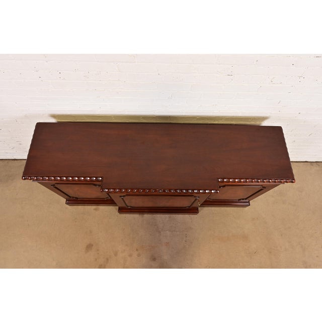 Brown Late 20th Century Baker Furniture Historic Charleston Georgian Flame Mahogany Breakfront Sideboard or Bar Cabinet For Sale - Image 8 of 14