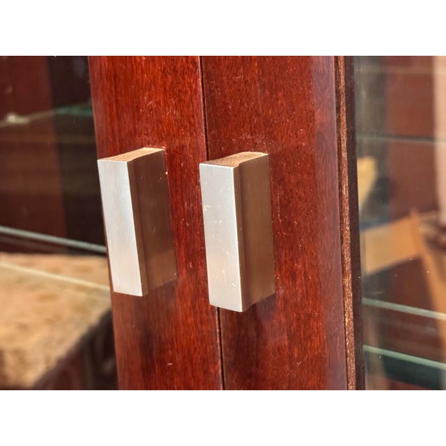 Brown Stickley Metropolitan Display Cabinet For Sale - Image 8 of 12