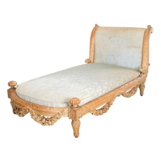 19th Century Carved Louis Philippe Lit De Repos or Daybed For Sale