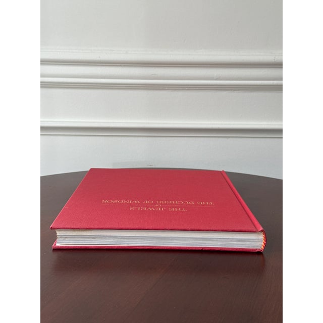 Red 1988 the Jewels of the Duchess of Windsor For Sale - Image 8 of 17