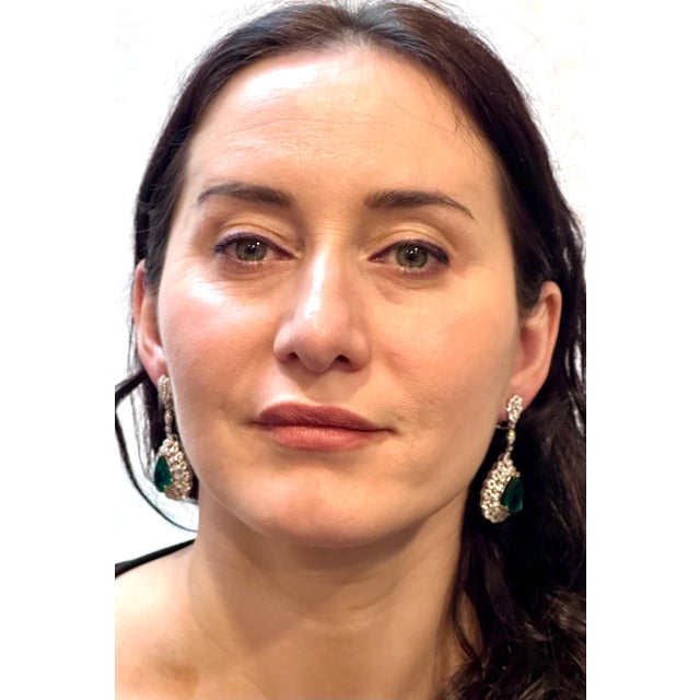 GIA Certified 14Ct Pear/Drop Zambian Emerald 7 Ct Diamond Earrings 18 Kt Gold For Sale - Image 11 of 18