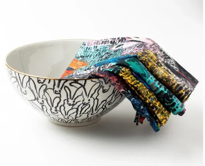 Hunt Slonem Rabbit Run Serving Bowl - Thumbnail 3