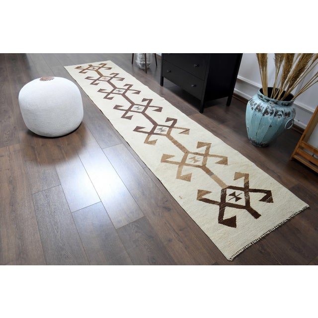 Textile 1970s Vintage Turkish Handmade Wool Cotton Beige Runner Rug For Sale - Image 7 of 11