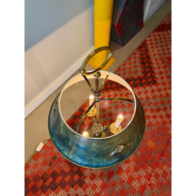 Mid-Century Modern Vintage Brass Verdigris Three-Light Bouillotte Table Lamp Neoclassical Hollywood Regency Style For Sale - Image 3 of 16