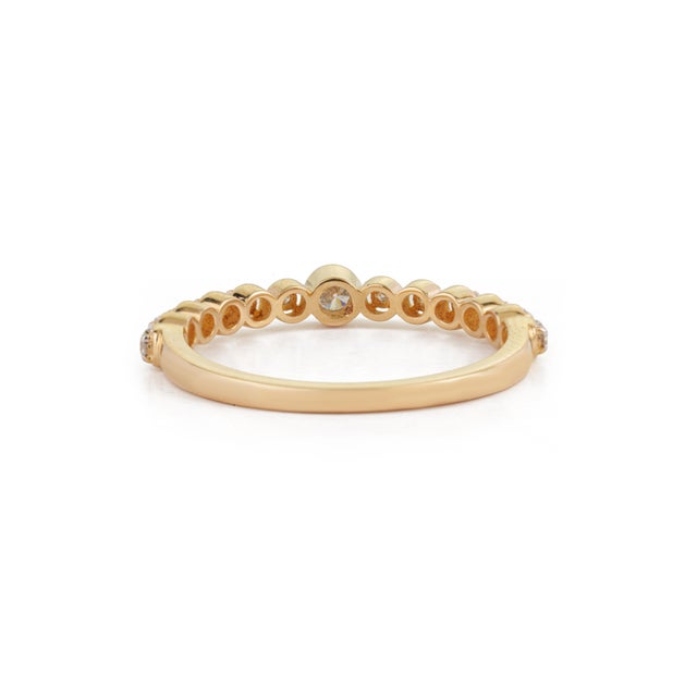 Bezel Set Center Diamond Anniversary Band in 14k Yellow Gold Size 4 For Sale - Image 9 of 17