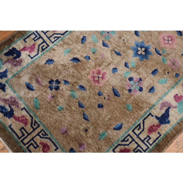 Chinese Art Deco Mat scatter size rug Measure: 2'11'' x 4'10''.