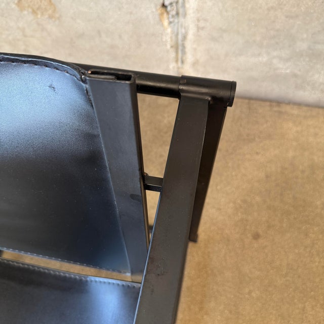 Black 1990s Post Modern Black Leather and Metal Armchair #3 Attributed to Radbound Van Beekum for Pastoe For Sale - Image 8 of 10