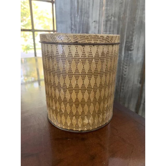 1950s Vintage Enamel Flour Container, 1950s For Sale - Image 5 of 5