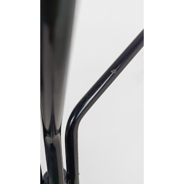 Modern Modernist Coat Rack Stand in Carrara Marble and Black Metal from Fly Line, 1970s For Sale - Image 3 of 18