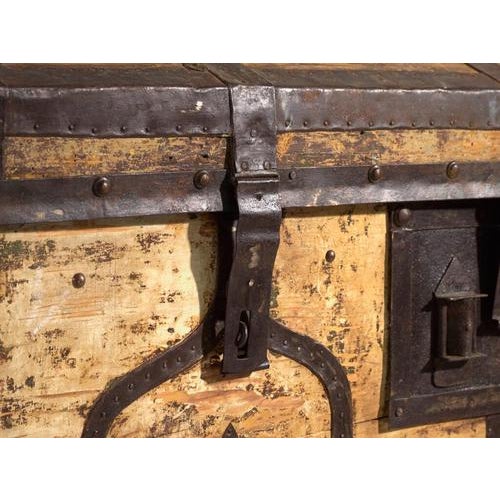 18th Century Antique Iron-Bound Chest in Pine, Central Europe, 1780 For Sale - Image 5 of 15