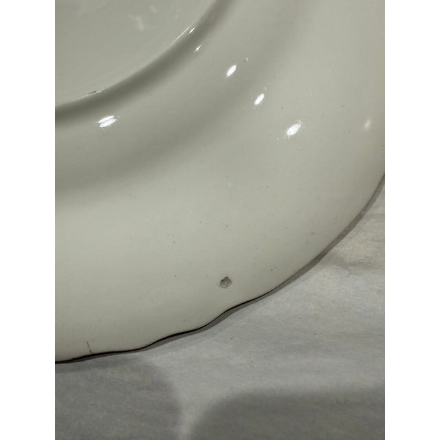 Vintage Scio Pottery “Hazel” Pattern, Floral Dinner Plate From the 1940s With a Central Pink Rose Bouquet and Scalloped Gold Trim Edge. For Sale In Los Angeles - Image 6 of 6