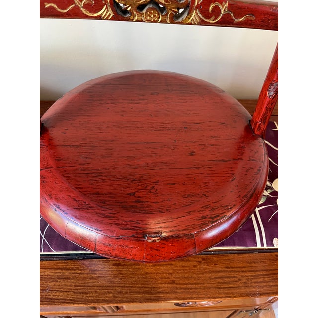 Pair Antique Chinese Cinnabar Red Lacquer Wedding Buckets Gilt Carved For Sale - Image 11 of 17