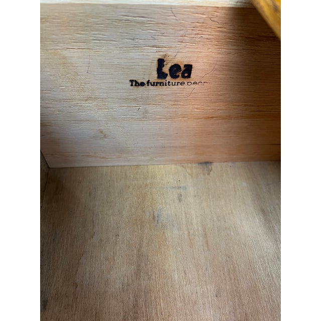 Mid 20th Century Vintage Faux Bamboo Night Stand by Lea For Sale - Image 5 of 5