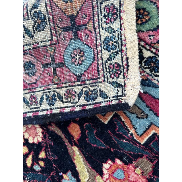 Antique Najaf Abad Rug, 1890s For Sale - Image 3 of 18