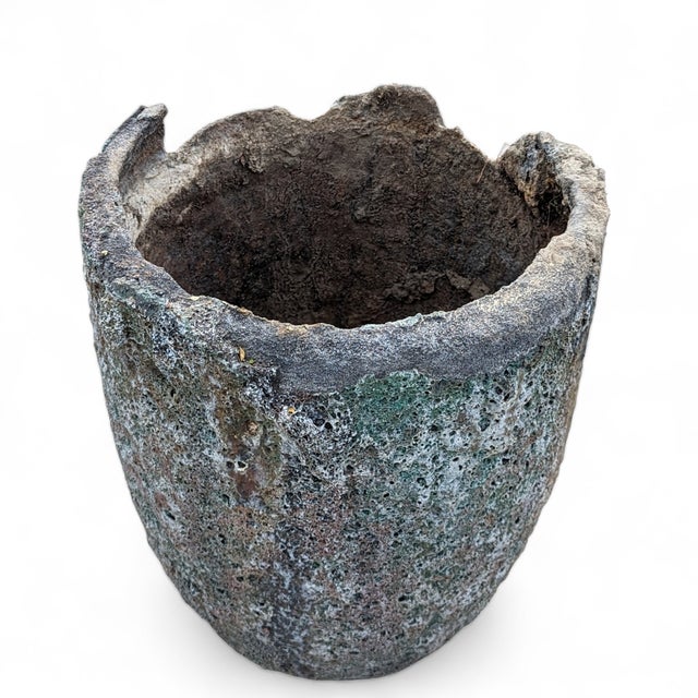 Late 20th Century Pair of Vintage Patinated Industrial Crucible Planters, Rustic For Sale - Image 5 of 18