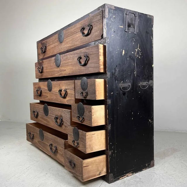 Traditional Japanese Kimono Chest of Drawers, 1890s For Sale - Image 10 of 11