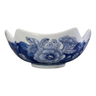 Vintage Vibrant Blue & White Imari Style Decorative Bowl For Sale
