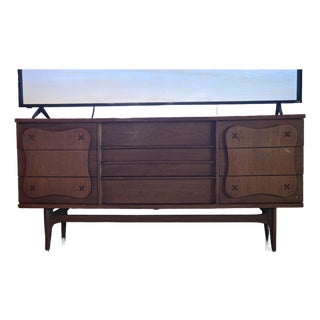 Rare Mid-Century Modern BaBassett Monterey Walnut 9-Drawer Lowboy Dresser by Leo Jiranek With Rosewood X Inlays, Circa 1962-1963 For Sale