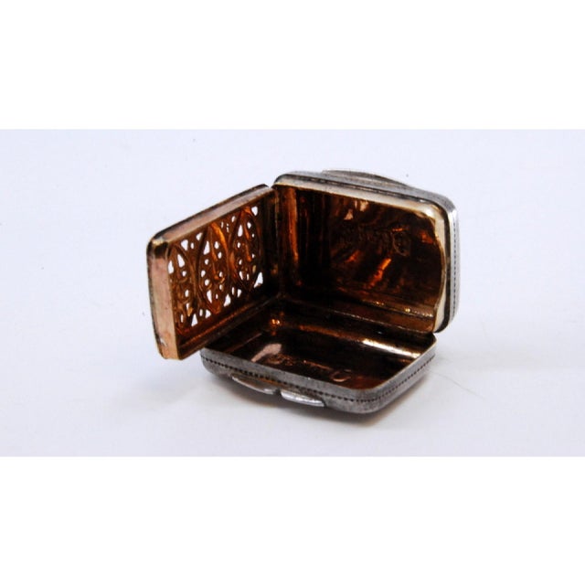Silver and Gold Vinaigrette Box For Sale - Image 3 of 9