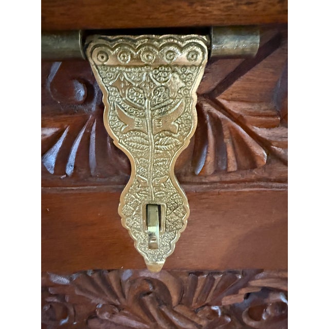 Hand-Carved Kenyan Solid Mahogany Hope Chest / Blanket Chest With Hidden Compartment For Sale - Image 9 of 11