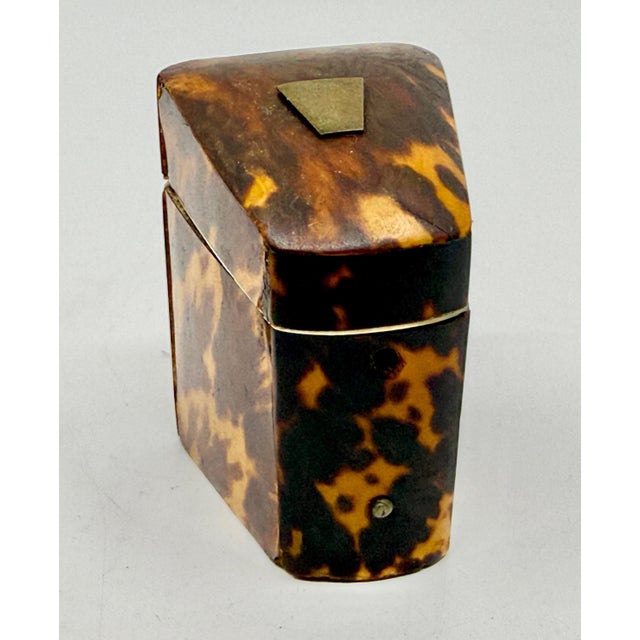 Mid-Century Modern 19th Century Pair of Victorian Horn Travel Perfume Boxes For Sale - Image 3 of 15