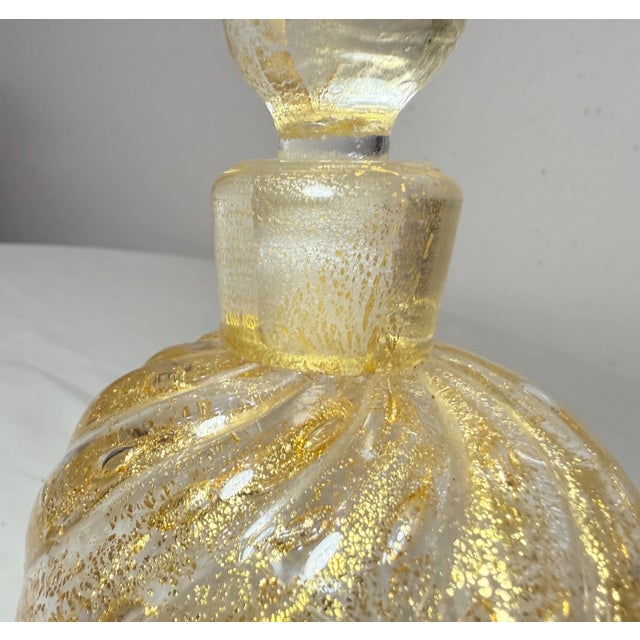 Vintage Hand Blown Italian Murano Venetian Gold Flek Glass Scent Perfume Bottle For Sale - Image 10 of 13