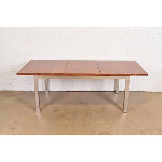 An exceptional Mid-Century Modern extension dining table By Leon Rosen for Pace Collection USA, Circa 1970s Gorgeous book-...