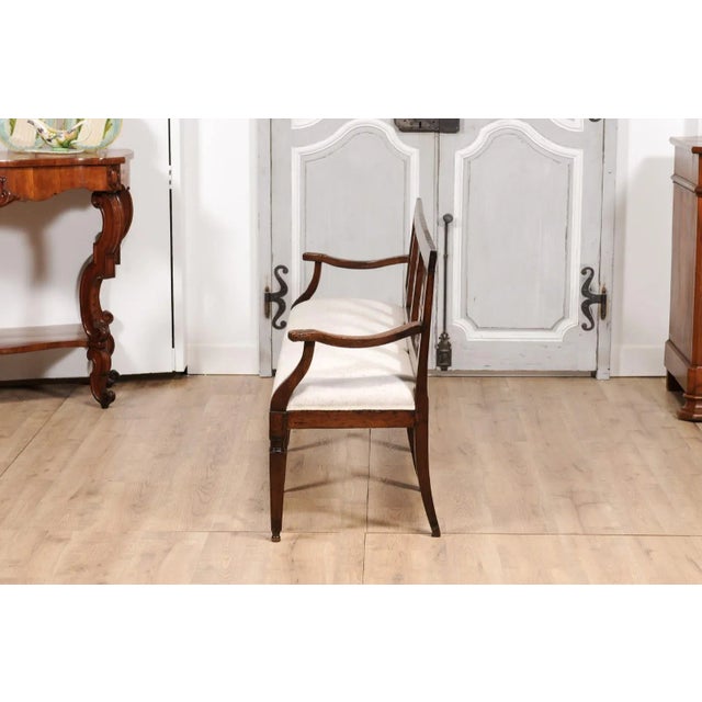 Italian 19th Century Walnut Three-Seater Bench with Carved Splats and Upholstery For Sale - Image 11 of 11