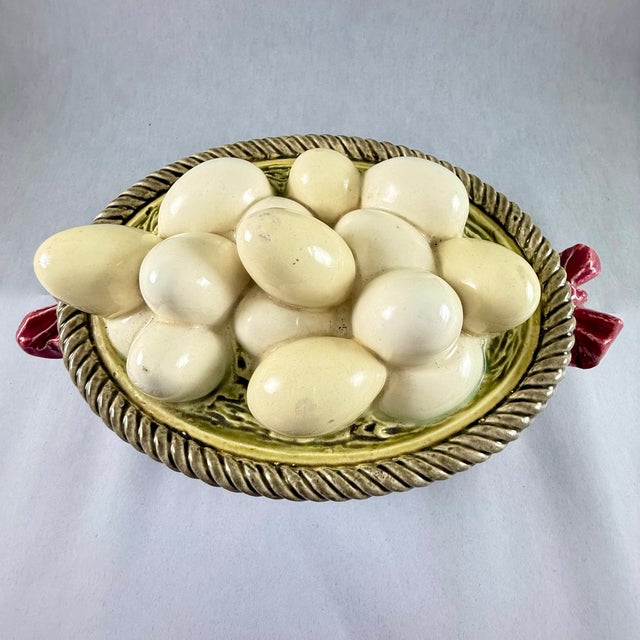 French Majolica Choisy Le Roi Egg Basket & Bows Lidded Tureen For Sale In Philadelphia - Image 6 of 18