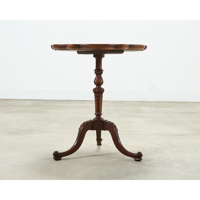 Early 20th Century Georgian Style Carved Mahogany Pie Crust Tripod Drinks Table For Sale - Image 5 of 18