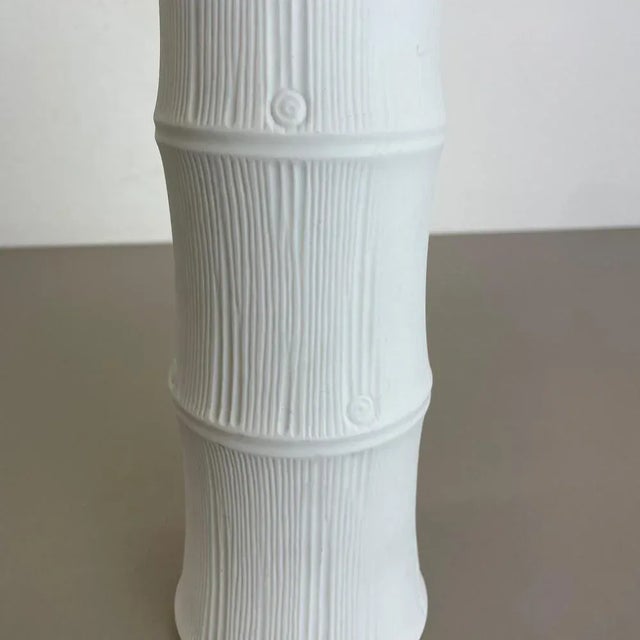 Porcelain & Bamboo Op Art Vase by Heinrich Fuchs for Hutschenreuther, Germany, 1970s For Sale - Image 6 of 15