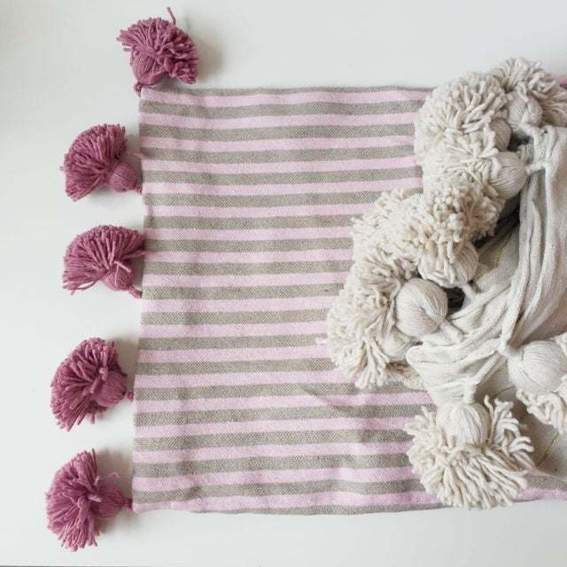 Custom-made tassel blanket, this beautiful (and cool) textile make a fun and functional addition to your bed room, living...