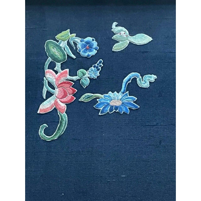 Textile Framed Antique Embroidered Purse Qing Dynasty Provenance For Sale - Image 7 of 10