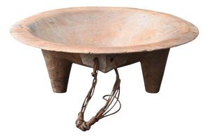 Large Fijian Bowl on 4 Feet, Melanesia, 19th / Early 20th Century