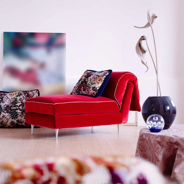 Casquet is a bergere created by ddpstudio for Biosofa. A convertible sofa, it saw the light of day through imagining the...