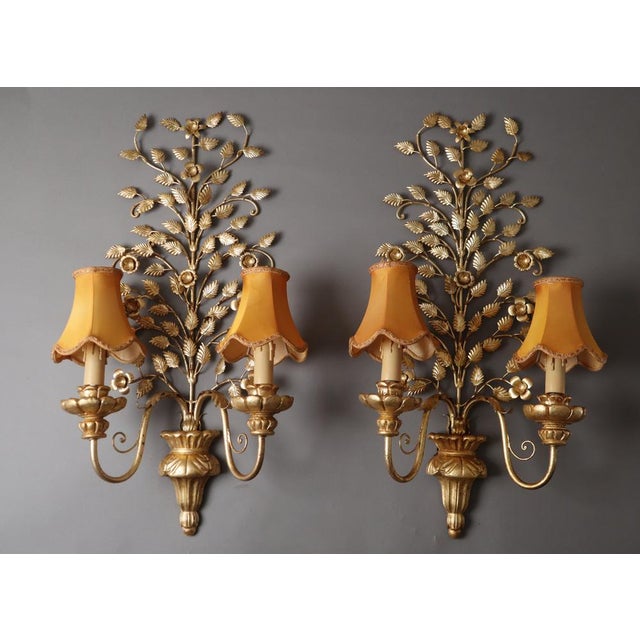 Hollywood Regency Floral Golden Wall Light, Florence, Italy, 1960s For Sale - Image 14 of 15