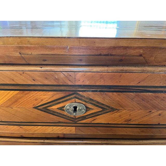 18th Century Italian Cherry Neoclassical Commode With Inlay and Veneer For Sale - Image 11 of 18