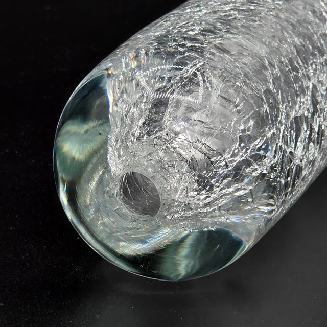 Mid 20th Century Alfredo Barbini Signed Murano Crackle Glass Vase With Label For Sale - Image 9 of 10