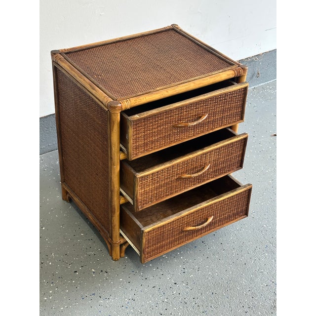 1980s Bamboo and Cane British Colonial Style Small Chest For Sale In Philadelphia - Image 6 of 11