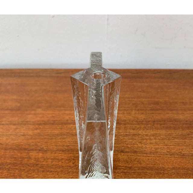 Mid-Century Modernist Glass Block Vase, 1960s, in Very Good conditions. Designed 1960 to 1969