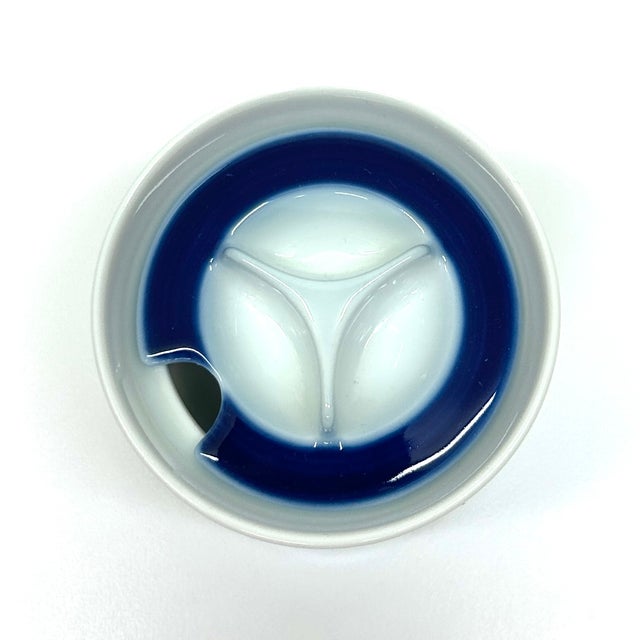 Ceramic Mid 20th Century Minimalist Blue & White Creamer & Sugar Bowl Set by Thomas Germany For Sale - Image 7 of 11