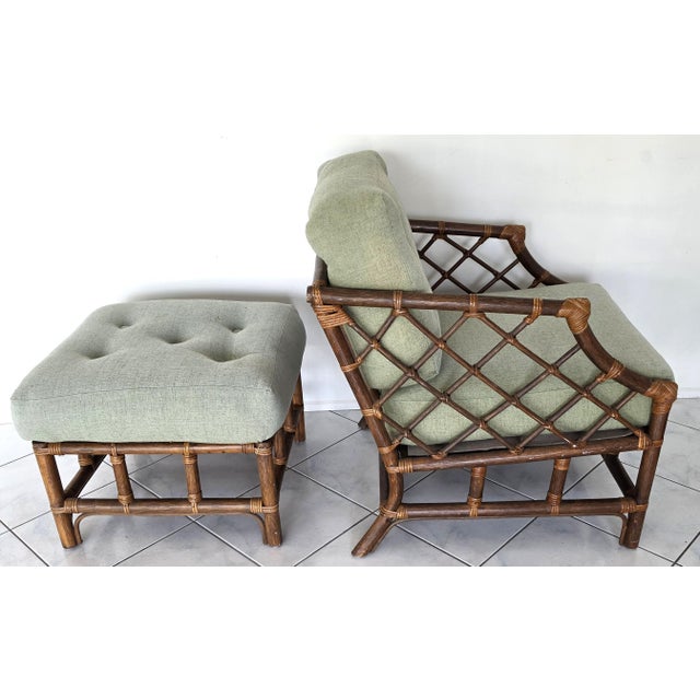 Chippendale Vintage Chinese Chippendale McGuire Style Bamboo Rattan Lounge Chair & Ottoman For Sale - Image 3 of 8