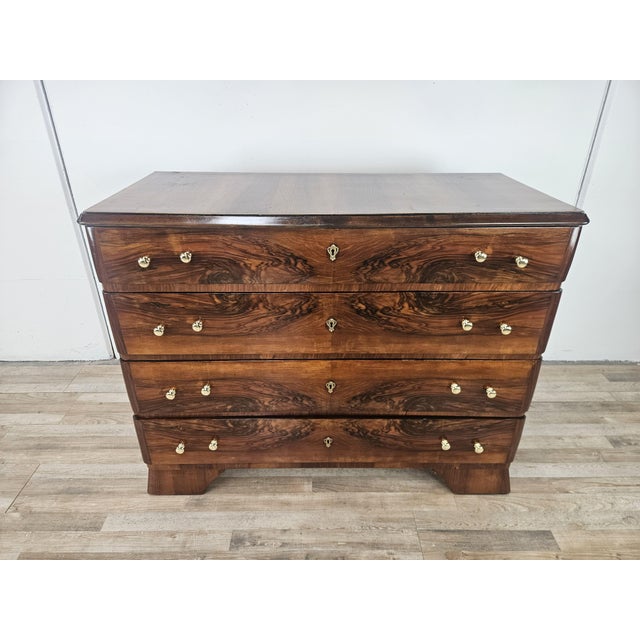 Art Deco Chest of Drawers in Walnut and Brass, 1940 For Sale - Image 4 of 18