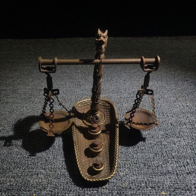Vintage Brass Dragon-Head Balance Scale With Original Weights For Sale - Image 4 of 9