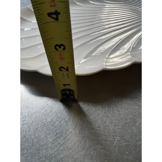 Vintage White Ceramic Seashell Style Platter For Sale In Atlanta - Image 6 of 6