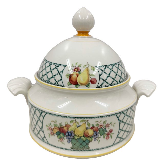 1980s 1980s Villeroy and Boch Basket Covered Vegetable/Serving Bowl With Lid For Sale - Image 5 of 11