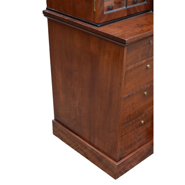 Antique George III Breakfront Bookcase in Mahogany For Sale - Image 5 of 18