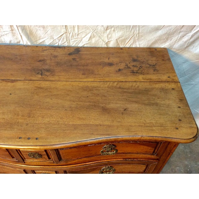 1800s French Walnut Four Drawer Commode For Sale - Image 6 of 13