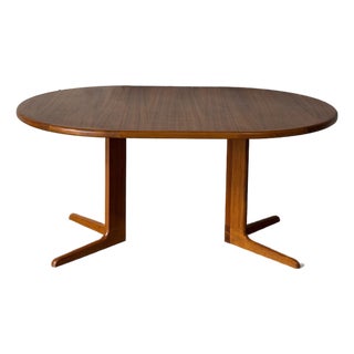 Vintage Danish Teak Round Extendable Dining Table – Mid-Century Modern Scandinavian Dining Table With Leaf For Sale